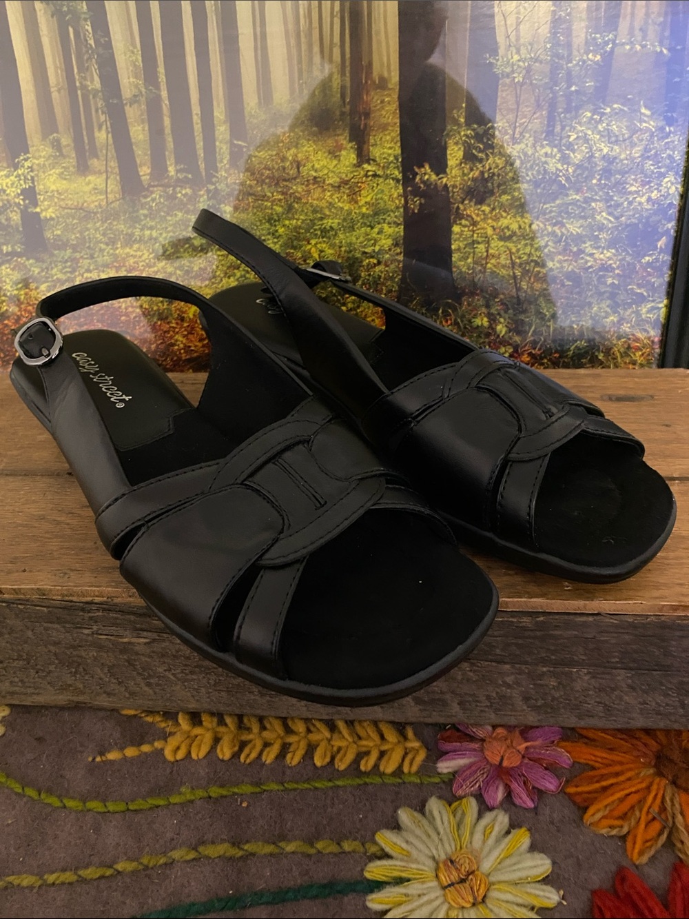 easy street Black Women’s Slingback Comfort Sandals